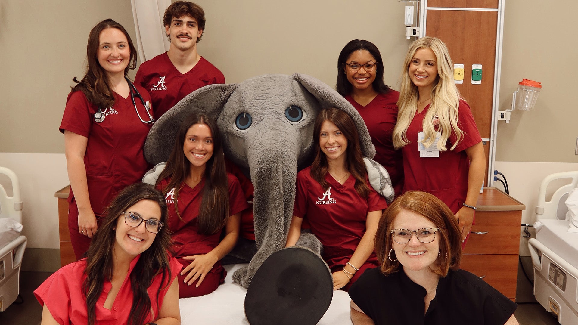 Anna Grace and fellow nursing students posing with Big Al